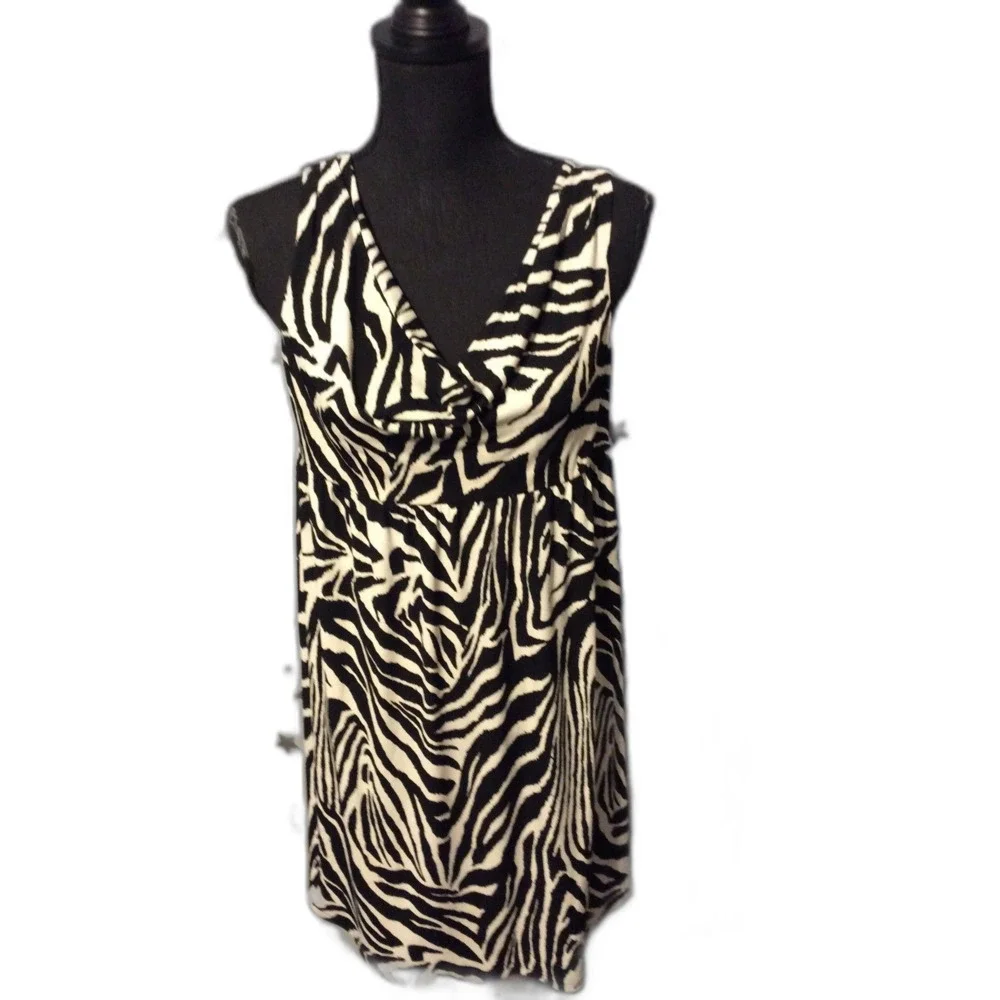 New NWT Inc International V Neck Sleeveless Zebra Print Dress Sized Medium M